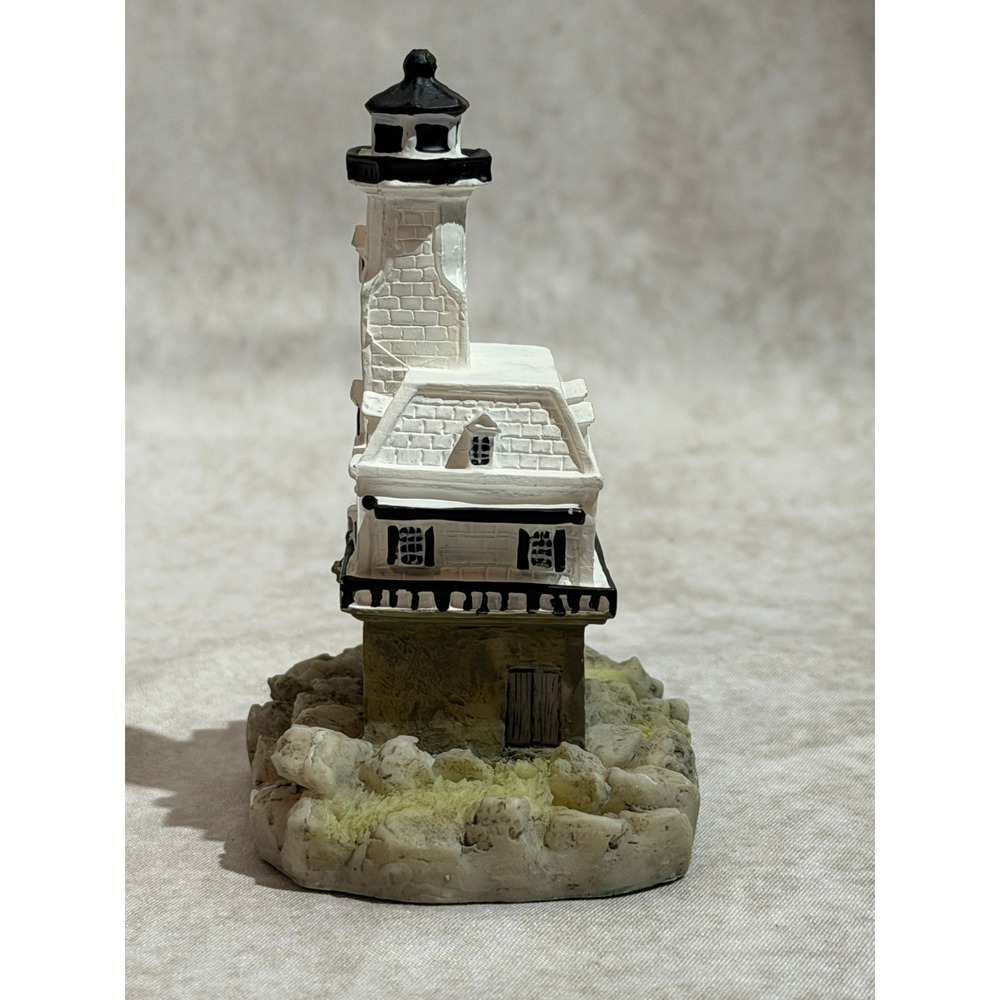 Scaasis Originals Bug Light‎ NY Lighthouse Figurine Handcrafted Nautical Decor - Picture 4 of 10